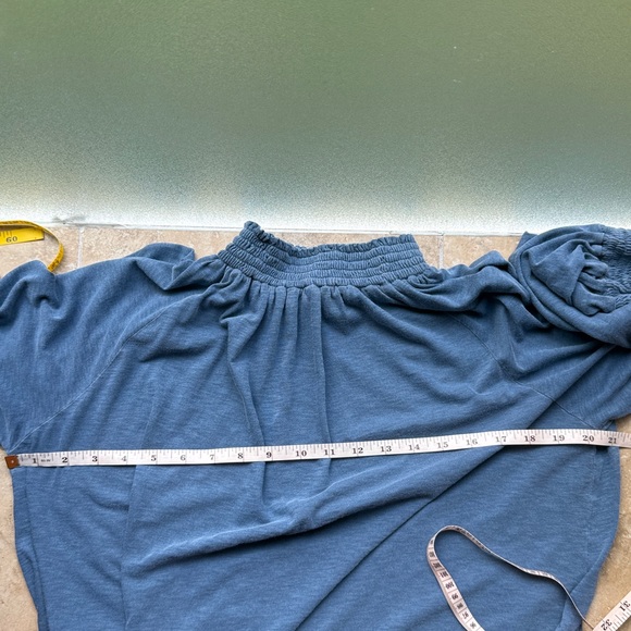 Sundry Evereve Mockneck Tee Smocked Neck & Cuffs Long Sleeves L Soft Pima Cotton - Picture 7 of 9